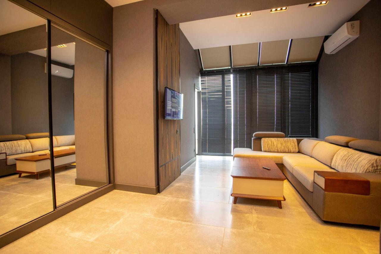 Gumbati Apart Hotel Батуми Экстерьер фото