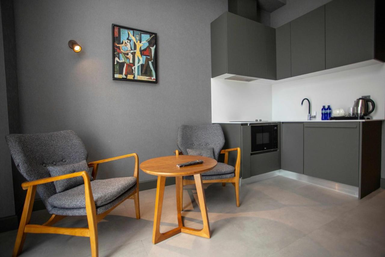 Gumbati Apart Hotel Батуми Экстерьер фото