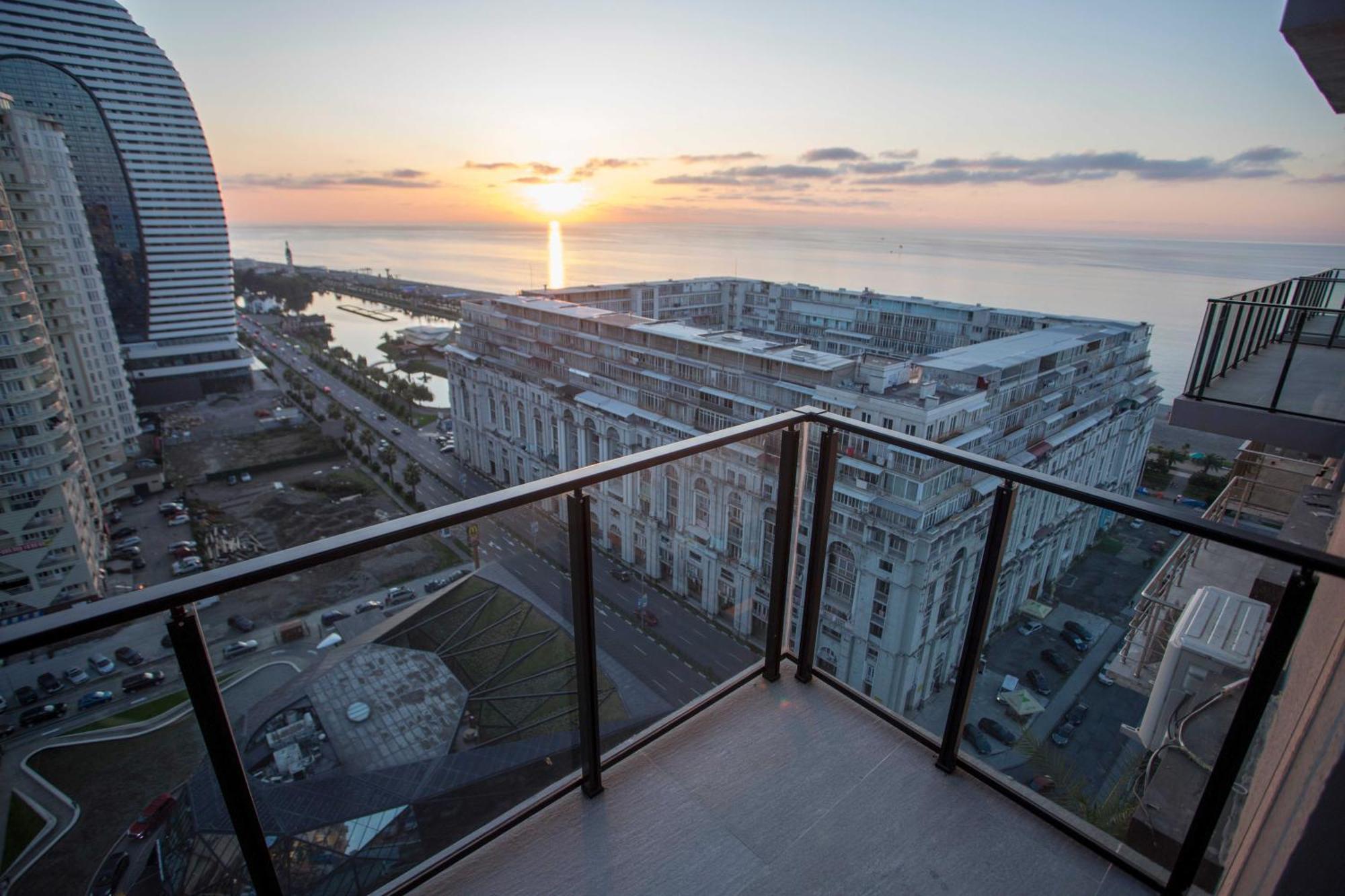 Gumbati Apart Hotel Батуми Экстерьер фото